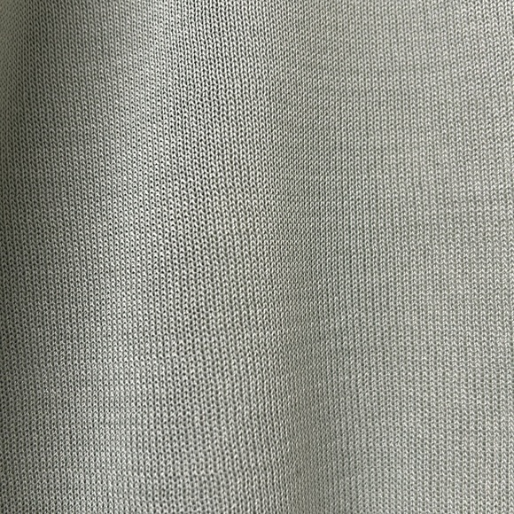 Sweater with silky sleeves - Picture 4 of 5